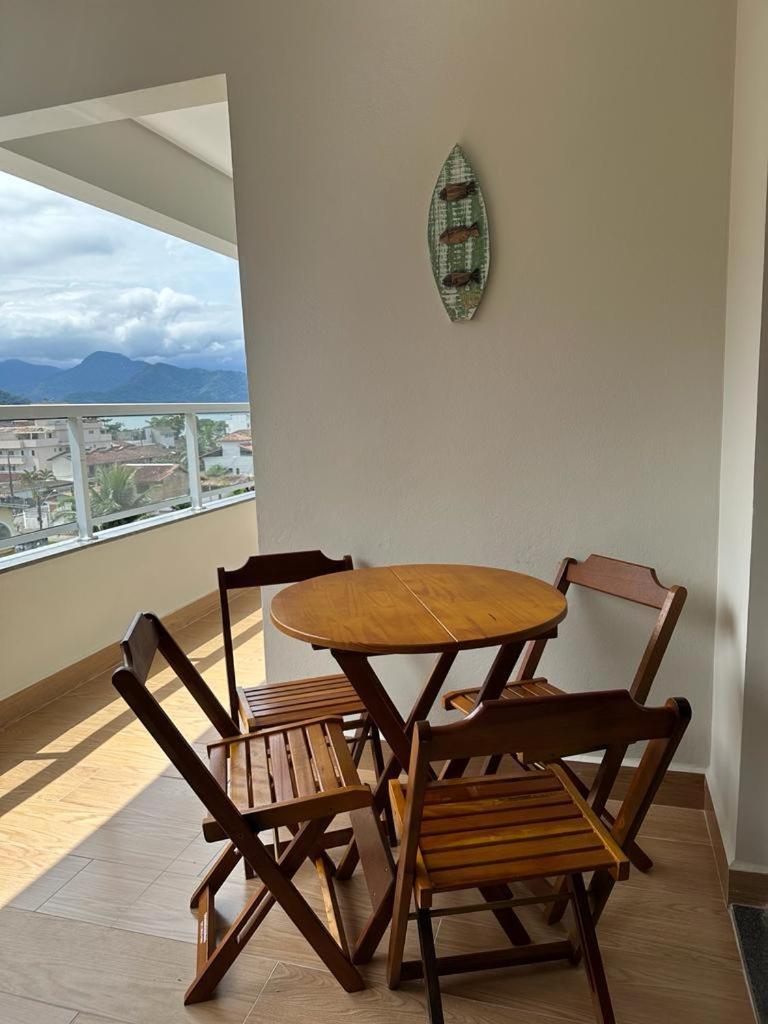 Apartamento Lindo Com Piscina No Itagua Ubatuba